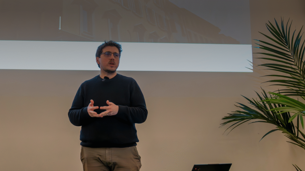 Unlocking the Power of AI and Business: Insights from PoW.space Workshop