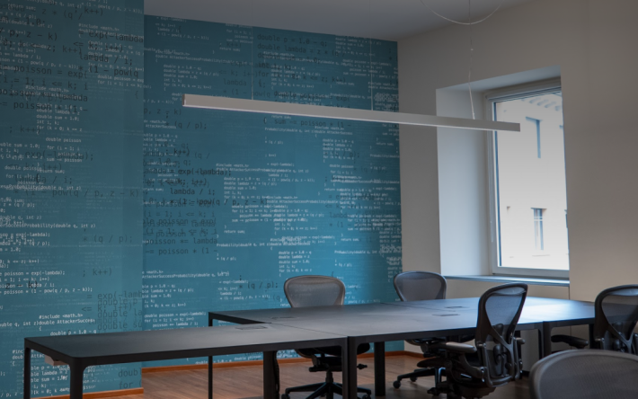 Discover PoW.space’s Dedicated Desk Plus+: Experience the Next Level of Work-Life Balance in a Premier Coworking Space